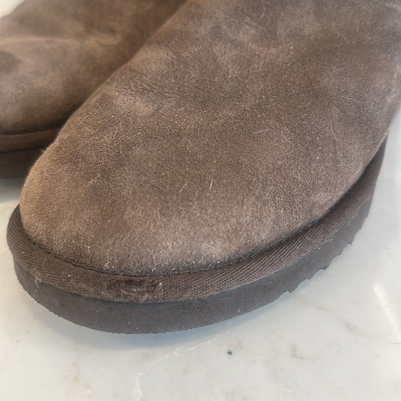 UGG Women’s Tall Chocolate Brown Suede Boots, Sz 10 - Picture 5 of 7
